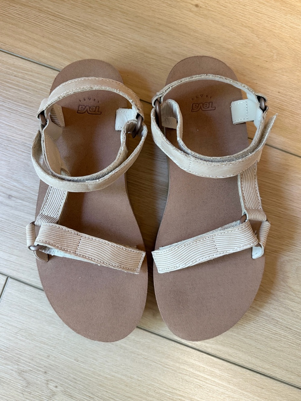 Women’s Teva Universal Sandals, size 10